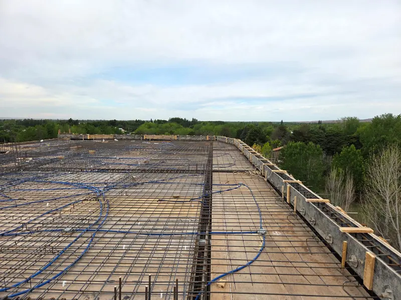 Top slab with reinforcement and embedded services before the pour