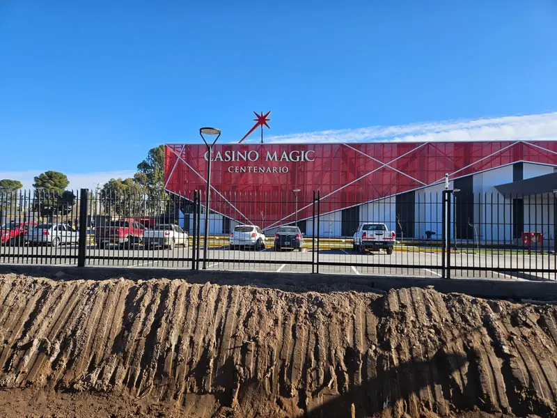 Casino Magic frontage with steel perimeter fence and excavation in the sidewalk